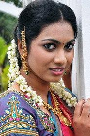 Siri Sri as in Ee Cinema Superhit Guarantee 2015