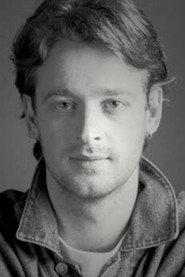 Has Drijver as Alexander in Hoe Overleef Ik Mijn Eerste Zoen?: De Musical 2009