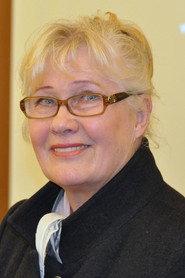 Maija-Liisa Peuhu as Hellä in Akallinen mies 1986