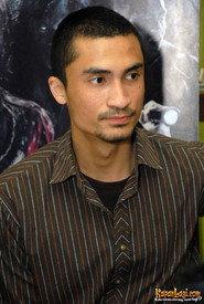 Reza Pahlevi as in Malaikat Tanpa Sayap 2012