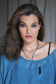 Pilar Abella as Mary Brody in Souvenirs 2012