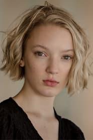 Raffiella Chapman as Vesper in Vesper 2022