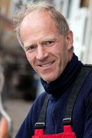 Børge Ousland as Self in Exit the north pole 2022