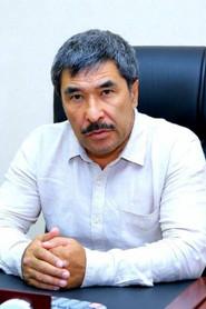 Hilol Nasimov as Hilol in Gumrohlar 2014