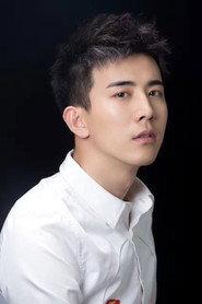 Li Chuan as Jailer in First Prize 2012