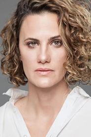 Isabel Aerenlund as Captain Farrel in No One Left Behind 2019