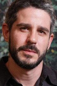 Pedro Neschling as Maurício Garcez Henrique in As Cartas de Chico Xavier 2004