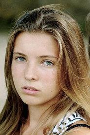Nova-Louna Castano as Venise in We Don't Choose Our Parents 2008