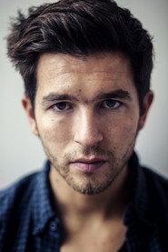 Matteo Simoni as Adamo in Gangstas 2025