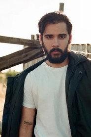 Pablo Montoliu as Ferrán in Hair Thieves 2025