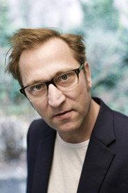 Christian Strasser as Punzenberger in Kafka, Ganja, Maniacs 2014