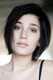 Laura Chetrit as  in Chahine 2018