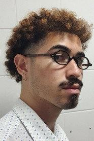 Fábio de Cácia as Marcos in Cosmo 2025