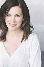 Danielle Weeks as Laura in How to Survive a Breakup 2015