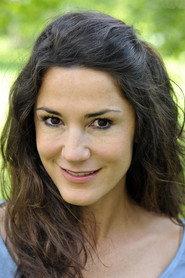 Mariella Ahrens as Pauline Downs in Barbara Wood - Traumzeit 2001