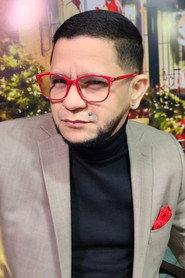 Ovandy Camilo as Piñoño in El peor comediante del mundo 2017