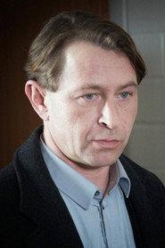 Sven Lehmann as Dmitrij Sergejewitsch Wagin in Kinder der Sonne 