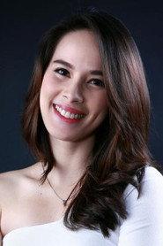 Stevani Nepa as Chanisa in 18+ : True Love Never Dies 2010