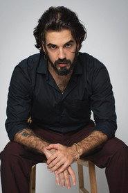 Álvaro Vega as Alfredo in Ser Eterno 2025