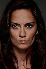Merve Kayaalp as Algin in The Woman in Purple 2017