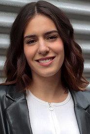 Camila Valero as Nina in Perfectos desconocidos 2018