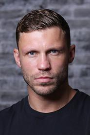 Harry Matthews as Craig in Kiss 2023
