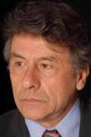 Kostas Hatzoudis as Ευάγγελος in Beyond the Lake 2006