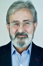 Antonio Cuellar Rodriguez as Domingo in Domingo Tutoriales 2022