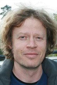 Aslag Guttormsgaard as Father in Svein and the Rat 2006