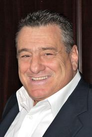 Stephen Moscatello as Uncle Ronnie in Living With Grandma 