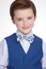 Tristan Wilder Hallett as Davey in The Hicks Happy Hour