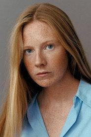 Daisy Eltenton as Aparição in Justa 2025