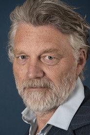 Volker Meyer-Dabisch as Driving Teacher in Manchmal sehe ich ihn nachts