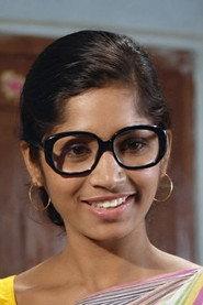 Usha Rajendar as  in Vasantha Azhaippugal 1980