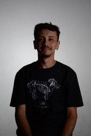 Kevyn Figueiredo as Carlos in Incidente Externo 2025