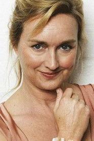 Victoria Longley as Rosalind Sommers in Dallas Doll 1994