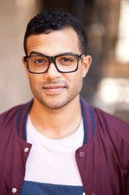 Andrew V. Perkins as Bruce in (North) Hollywood 2019