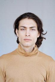 Toto Dumitrescu as Voldia in The Lucky Ones 2025