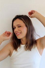 Kelly Crifer as Ela in Escorre 2021