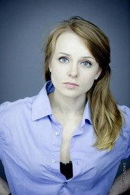 Magdalena Korpas as Layla in Solitude 2021