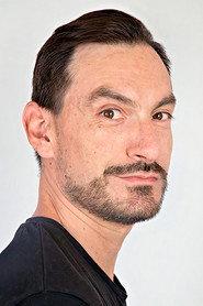 Andrés Ulloa as Tristán in Play 2005