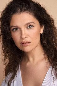 Chelsea Brown as Dafne in Inedia 2024