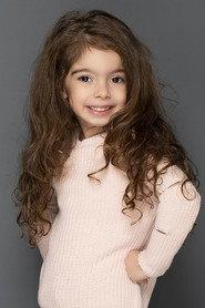 Tuğçe Talu as Güneş, young in Mommy’s Lambie 2023