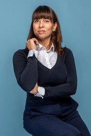 Hansje Görtz as Janine Harpen-van Dor in Exodus 2025
