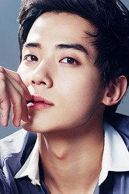 Kim Wook as Lee Chan-hee in The silver lining 2018