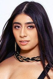 Violet Myers as  in Scissors: Chapter 2 