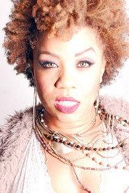 Kamilah Martin as Harlette in Bette Midler: Kiss My Brass Live at Madison Square Garden 2004