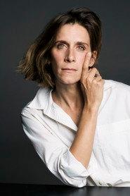 Patrícia Bargalló as Mare in Els Mals Noms 2025