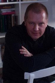 Valery Spirin as Surgeon in Marcephalus 1998
