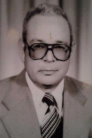 Ali Naguib as مدير الفرقة والمخرج in Life is a comedy novel 1966